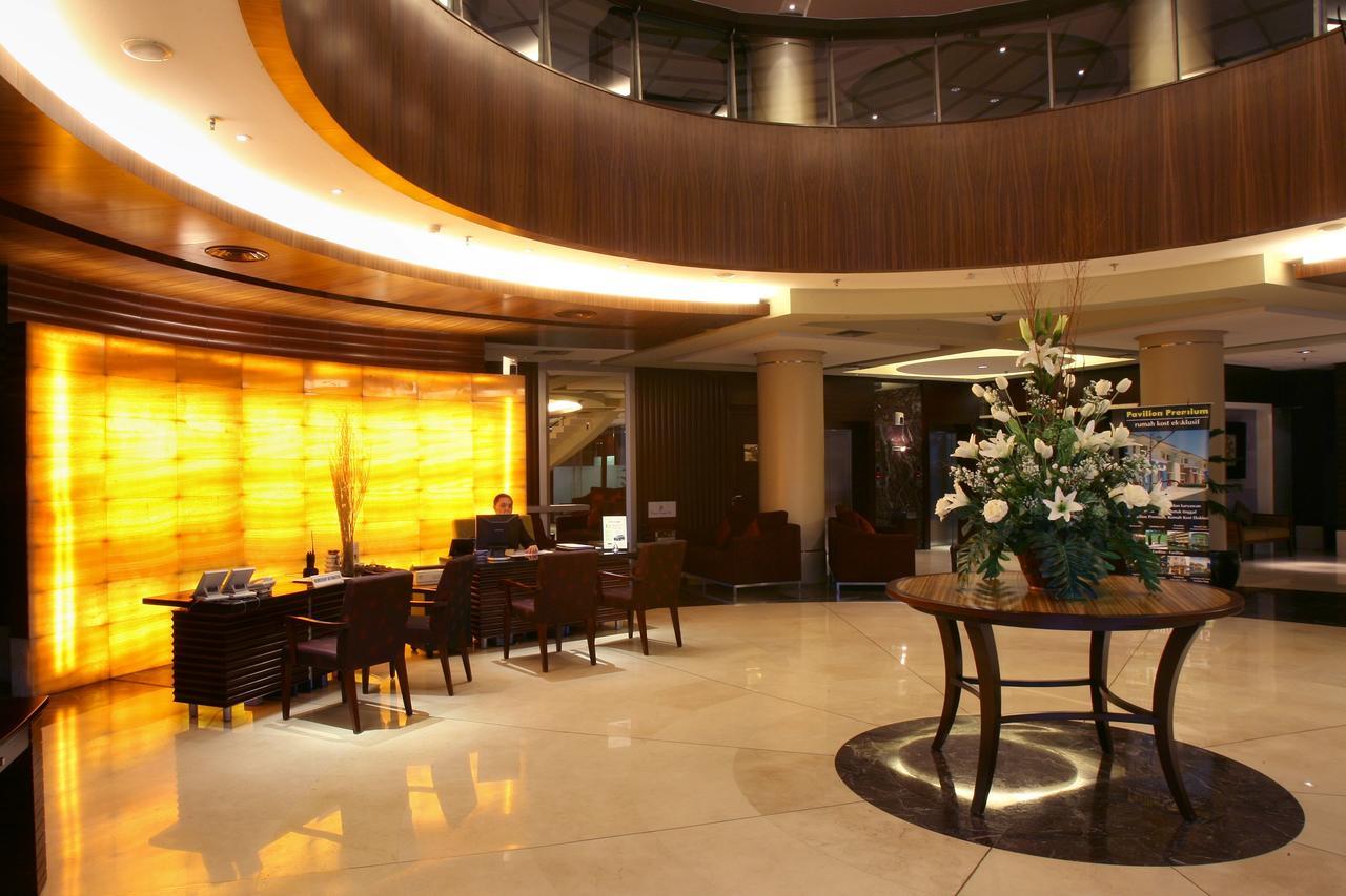 President Executive Club Hotel Cikarang Exterior photo